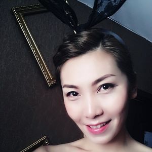 Meet your Posher, Ying